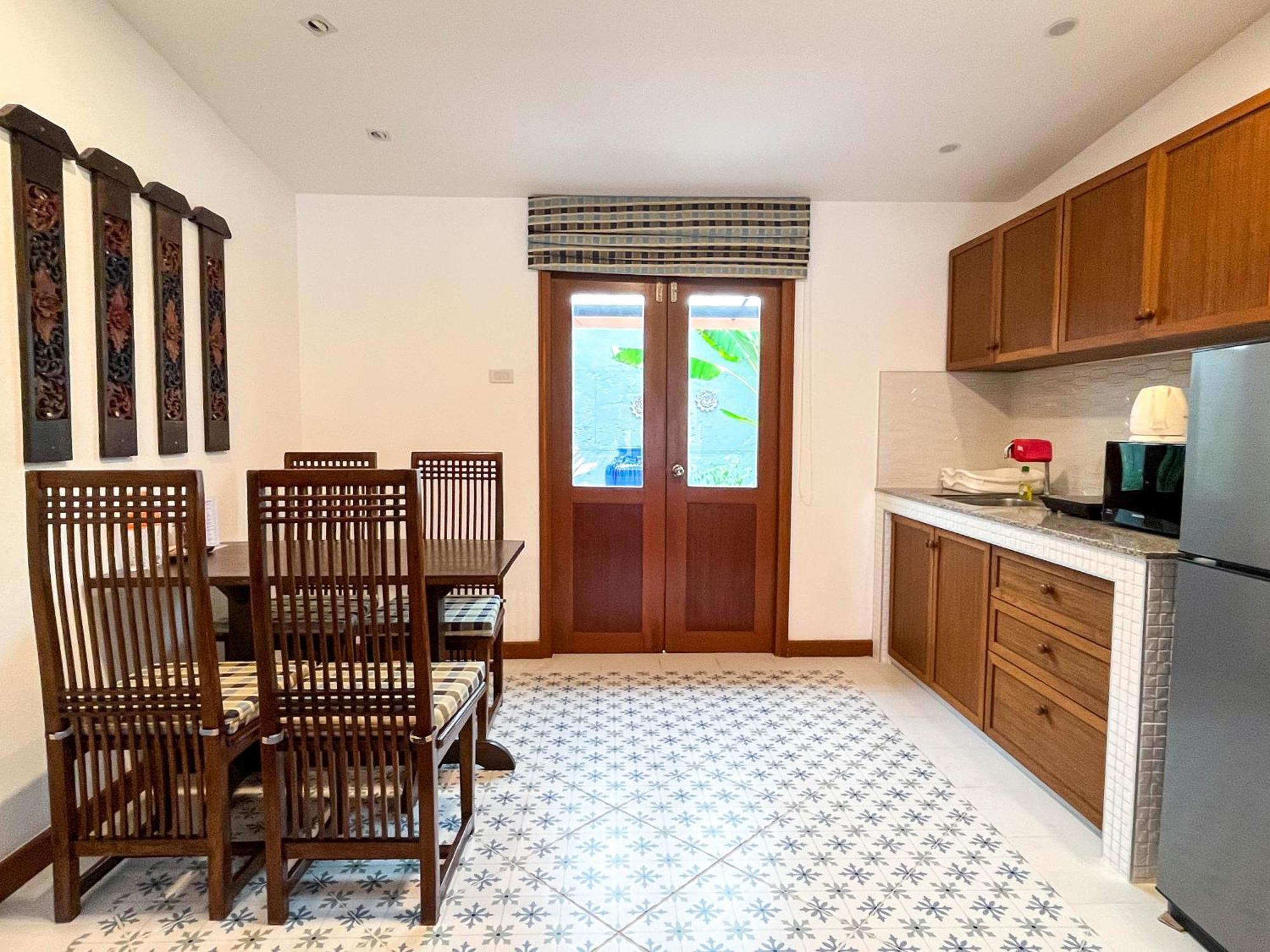 Baleeyan Residence Thalang Quarto foto