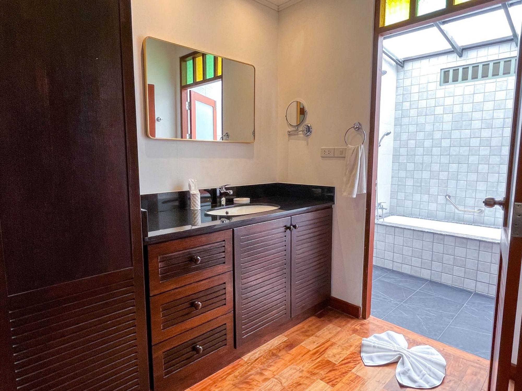 Baleeyan Residence Thalang Quarto foto